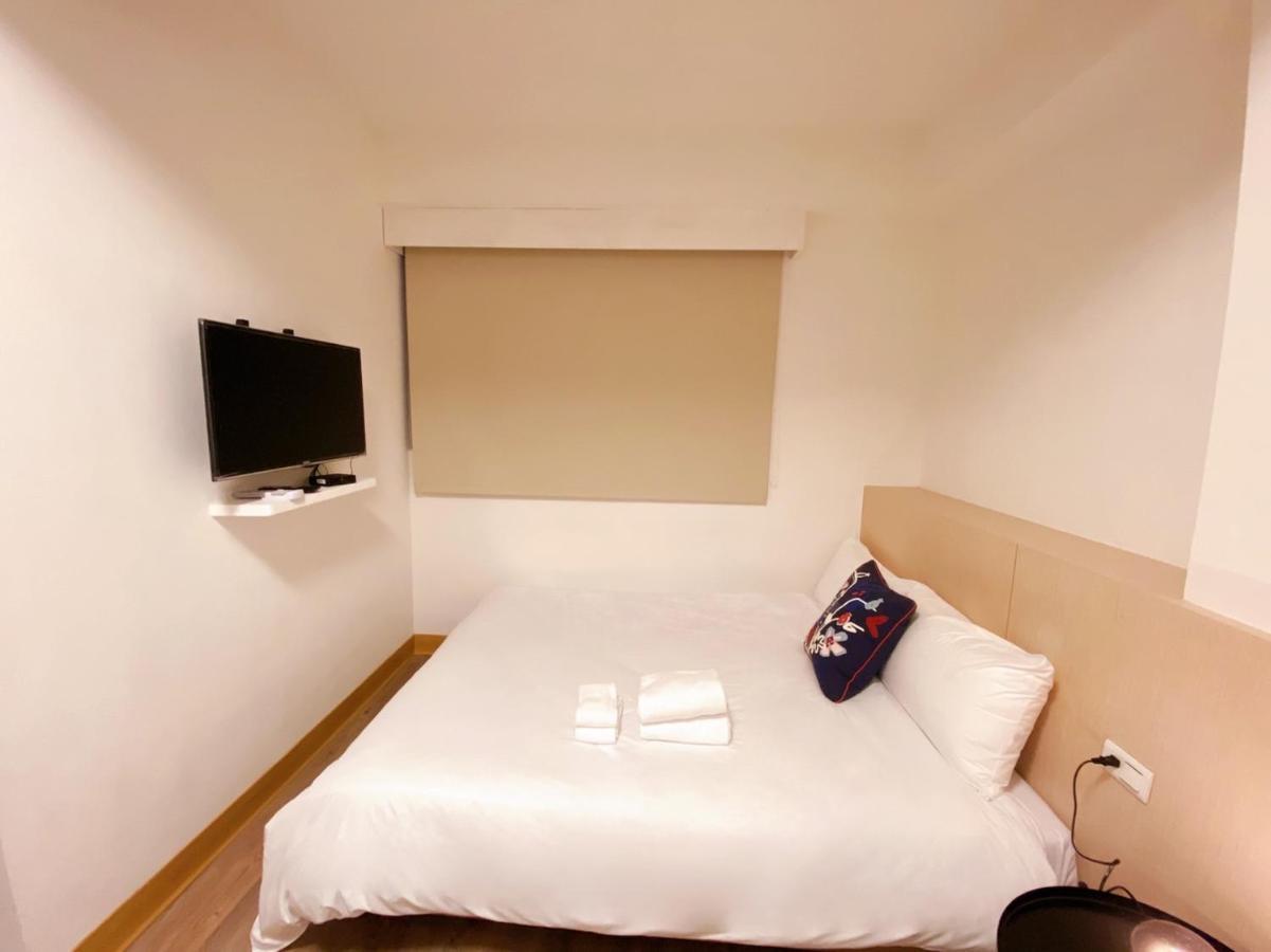 Hotel Huru House Taichung Buitenkant foto