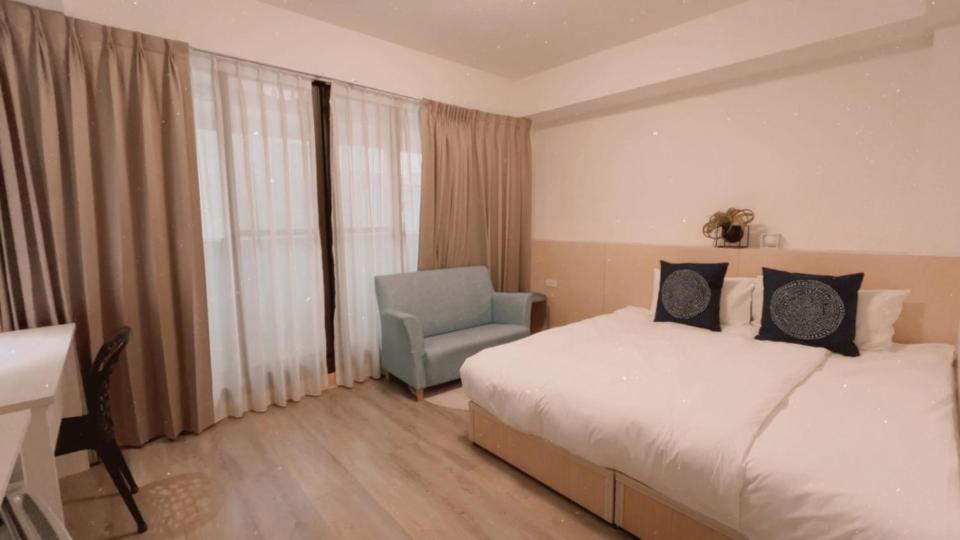 Hotel Huru House Taichung Buitenkant foto